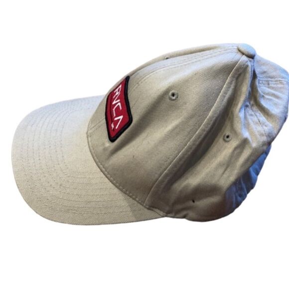 RVCA flex fit baseball cap with red logo on front - Picture 2 of 7